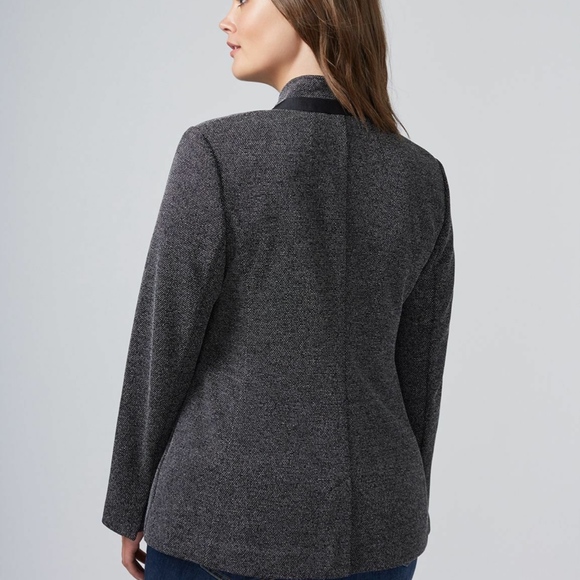 THE BRYANT BLAZER GRAY BLACK TEXTURED DOT JACKET - Picture 2 of 2